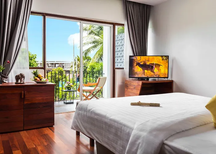 Popular Hotel 4*